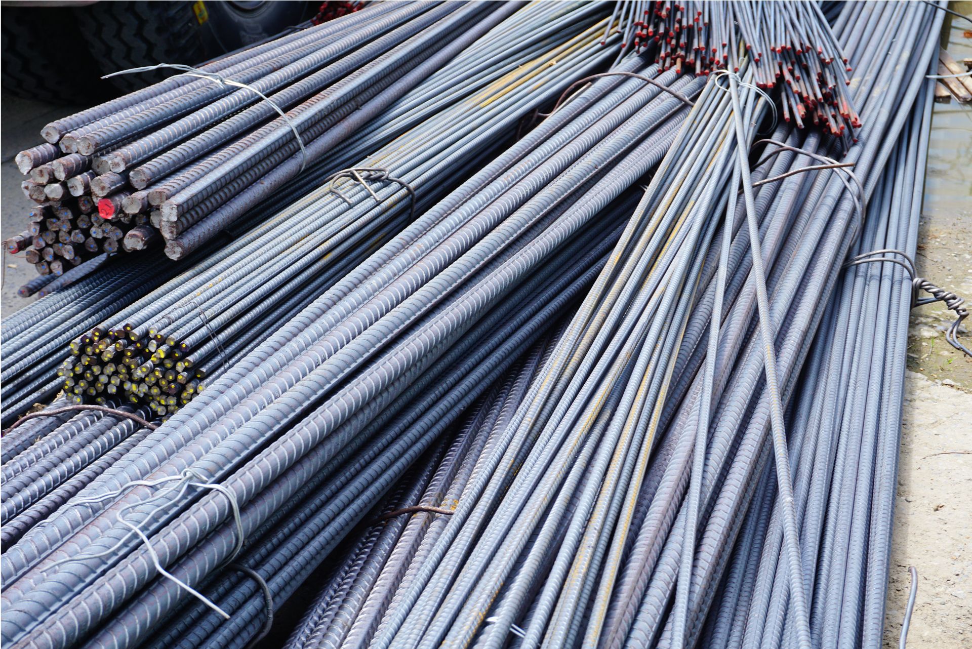 TMT Bars-shri gurudev steel traders